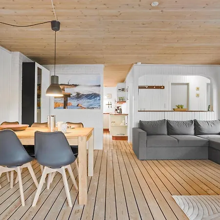 2 Bedroom Lovely In Prázdninový dům Skagen