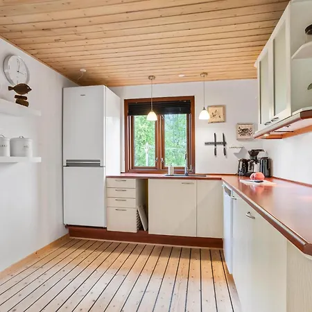 Prázdninový dům 2 Bedroom Lovely In