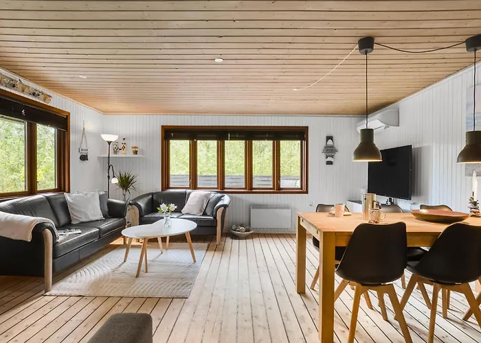 Hébergement de vacances 2 Bedroom Lovely In *