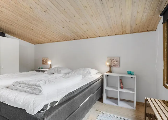 2 Bedroom Lovely In Hébergement de vacances